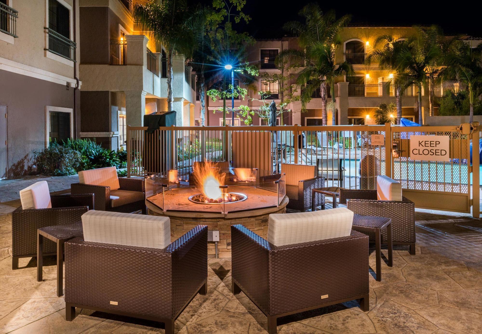 Courtyard By Marriott San Luis Obispo Hotel Exterior foto